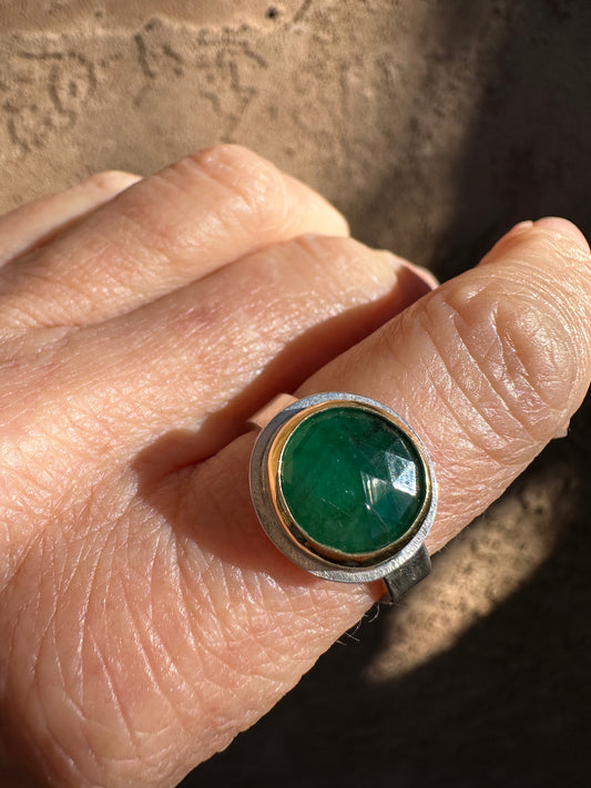 Rosecut Emerald Ring