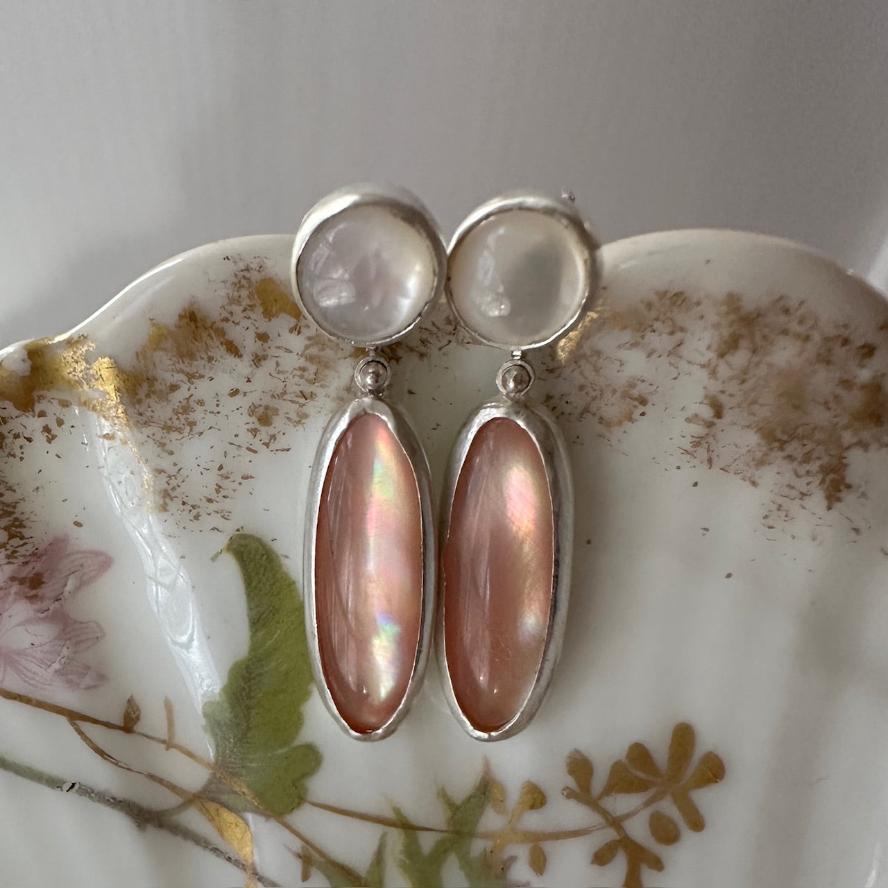 Tiny Round White with Oval Pink Mother of Pearl Dangle Earring